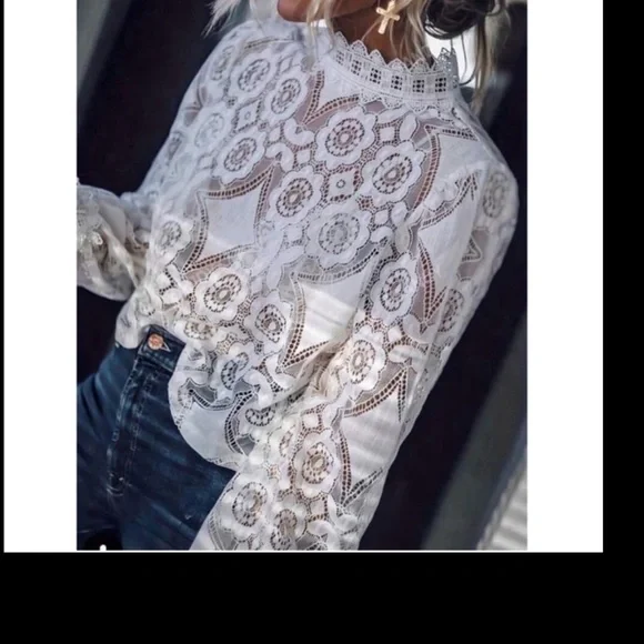 New lace mock neck long sleeve top - Picture 4 of 4
